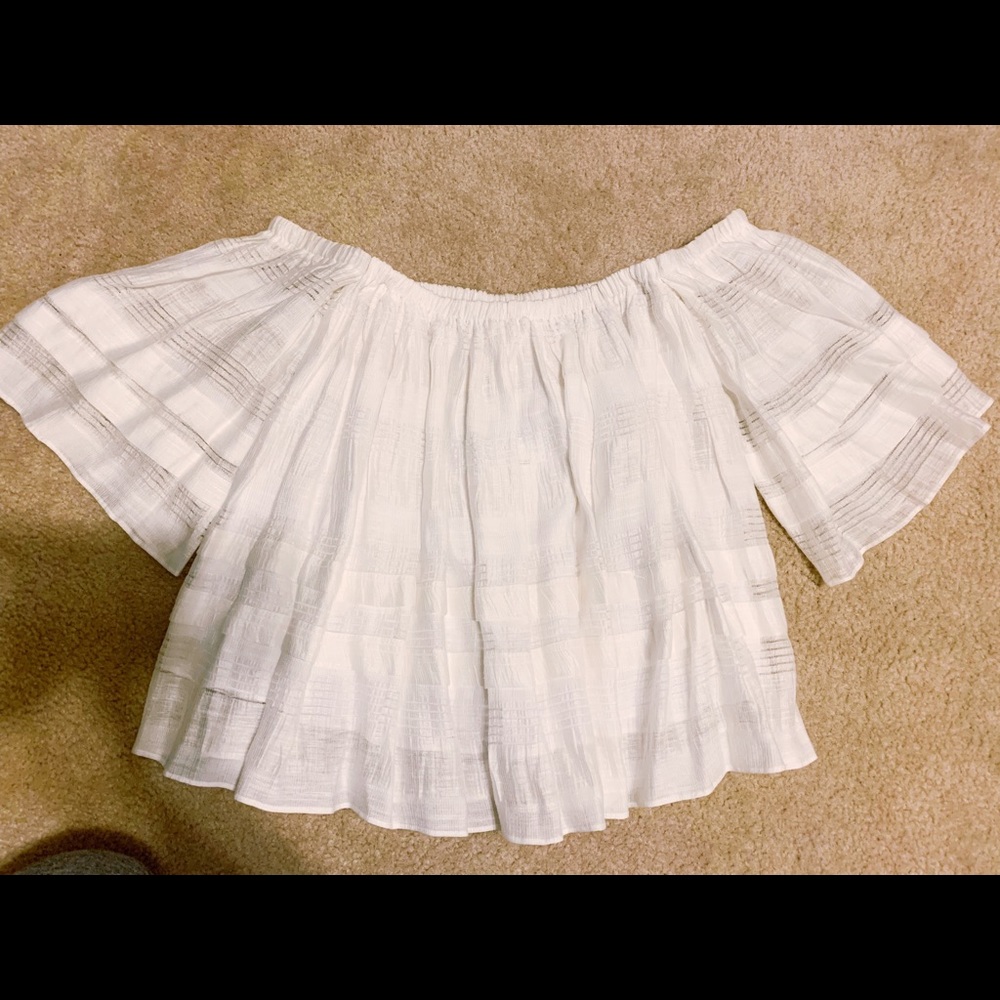 Top - Picture 2 of 3